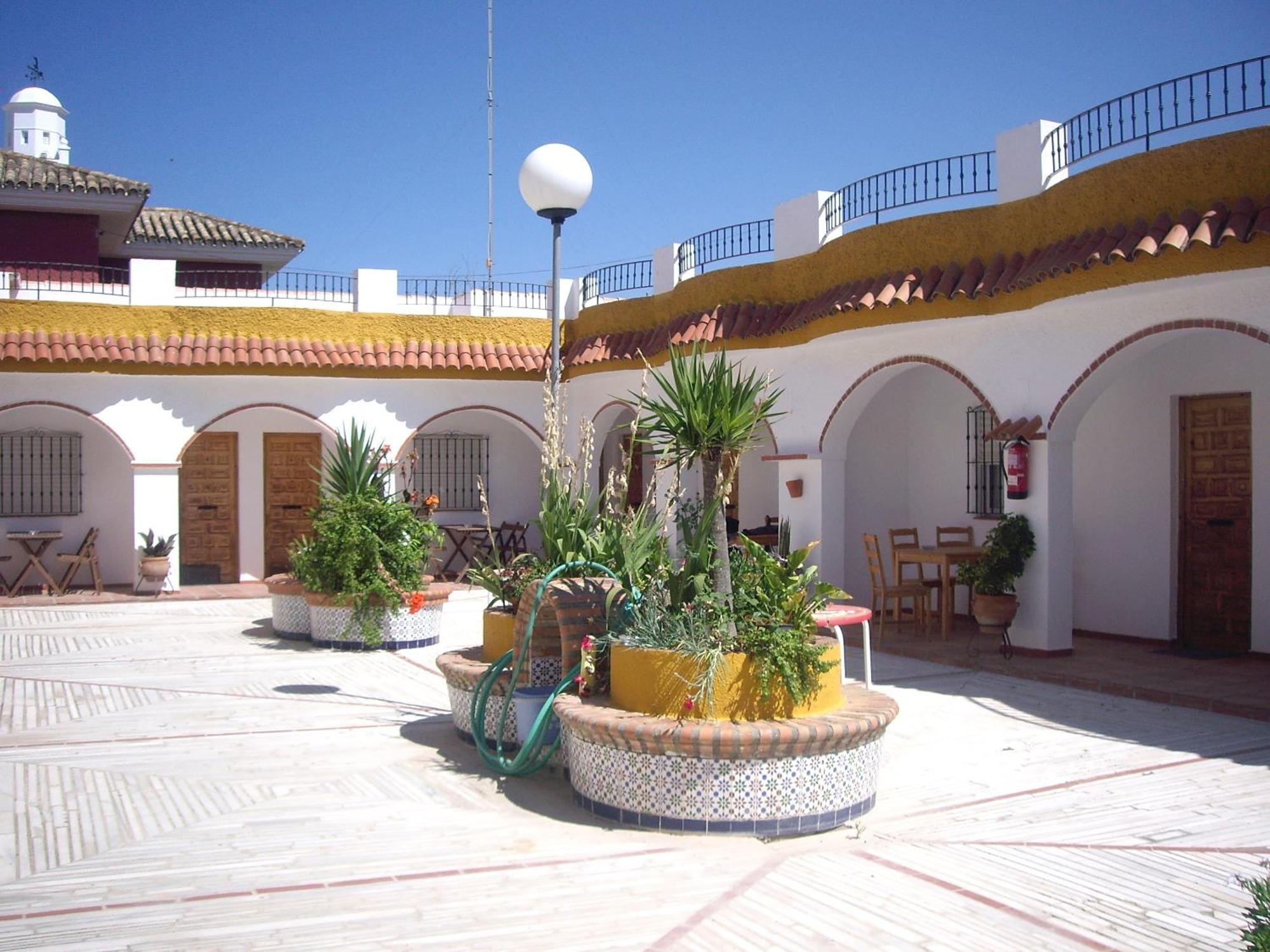 לוס קניוס דה מקה Hostal Mini Golf מראה חיצוני תמונה