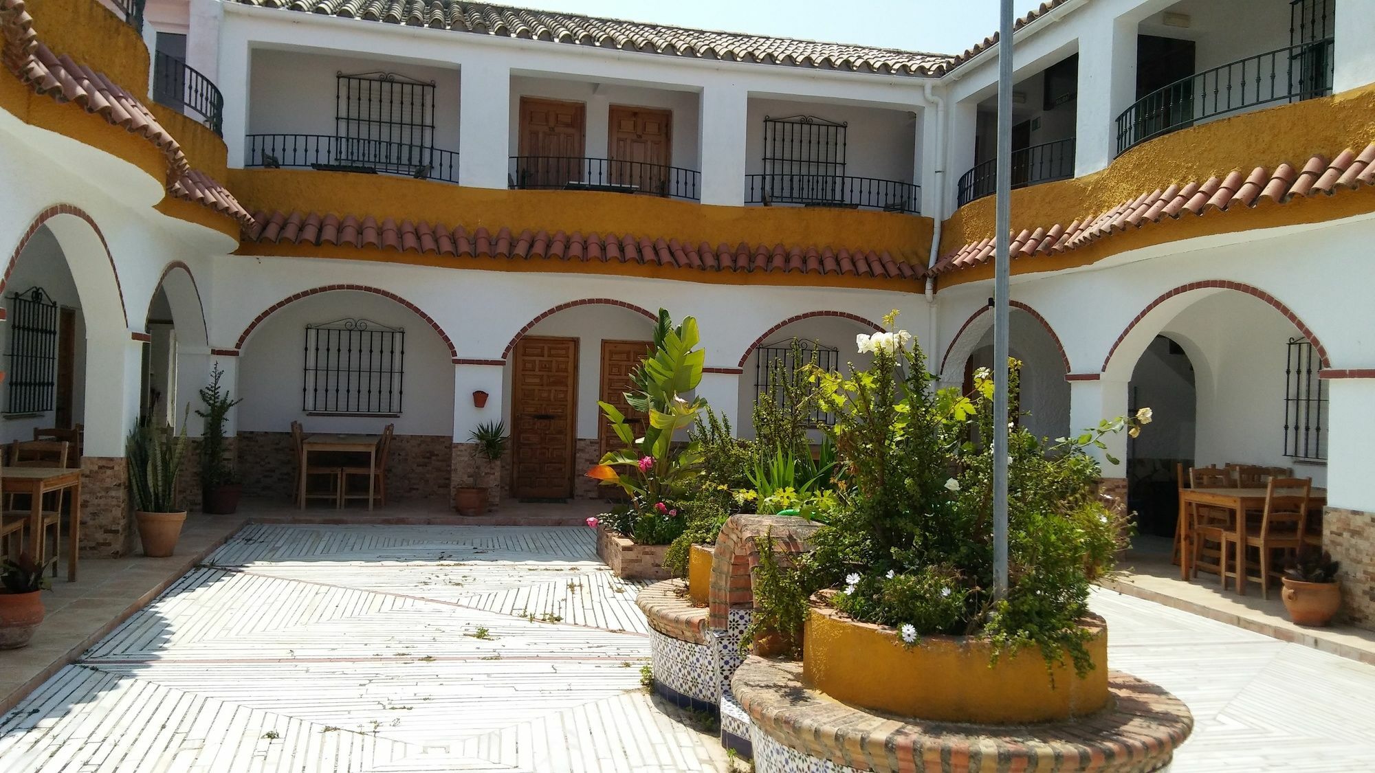 לוס קניוס דה מקה Hostal Mini Golf מראה חיצוני תמונה
